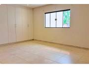 VENDO RESIDENCIA EN LUQUE