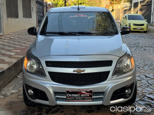 Chevrolet Montana Año 2012 — foto 4