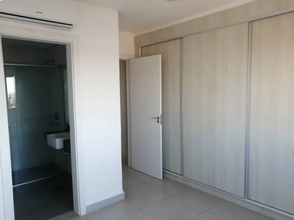 VENDO DPTO EN EL CENTRO DE ASUNCIÓN, EDIFICIO FORTALEZA — foto 3