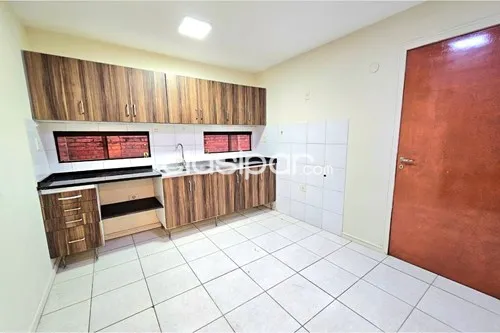 VENTA CASA EN CONDOMINIO BOULEVARD LOMA ALTA Barrio San Miguel, San Lorenzo — foto 3