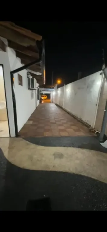 DUEÑA VENDE HERMOSA CASA — foto 2