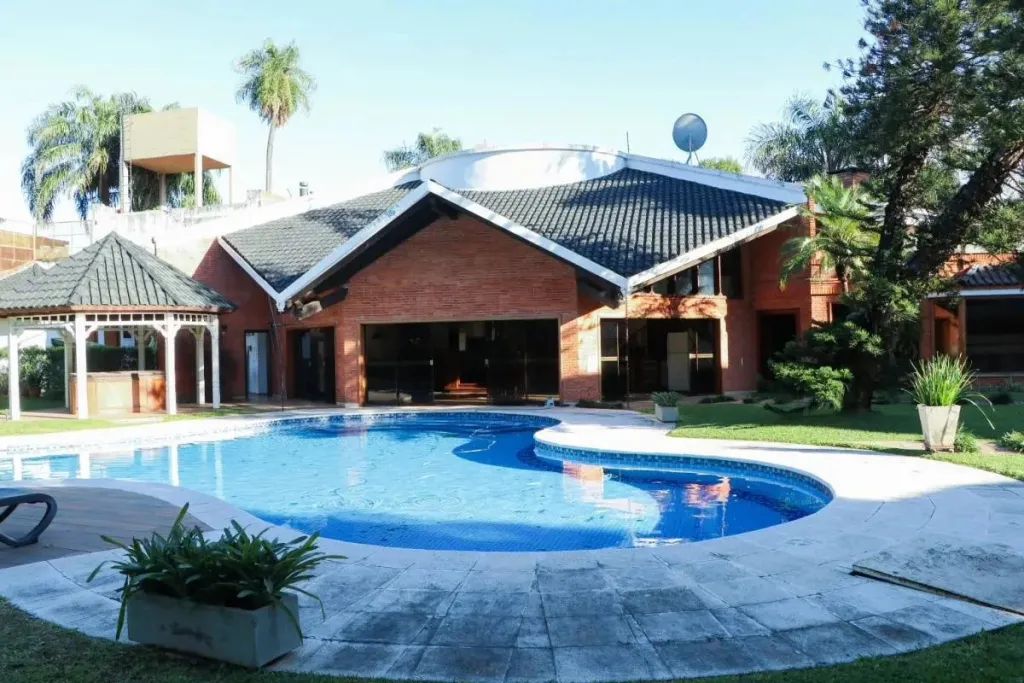 Residencia Premium en Barrio Mburicao — foto 2