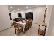 EN LUQUE ZONA PRIVILEGIADA EN PRIMER BARRIO LUQUE AMPLIA RESIDENCIA A LA VENTA !!