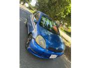 Toyota Vitz 2001 la