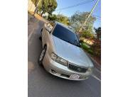 Nissan Sunny 2003 la