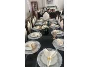 Juego de comedor de 12 sillas por término de misión