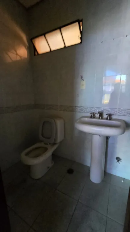 Vendo Amplia Propiedad de 2.650 m2 Sobre la Avda. Colon - LHO7297473 — photo 2