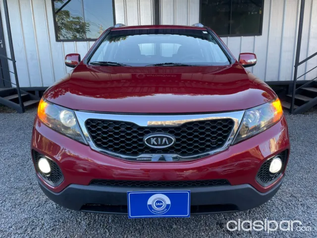 Kia Sorento 2011 — foto 4