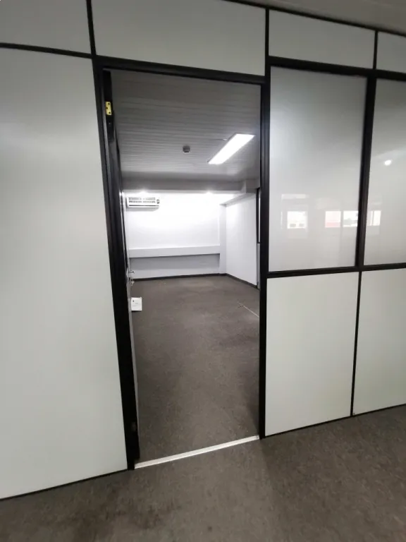 Alquilo piso completo de oficinas en el centro de Asunción — Foto 2