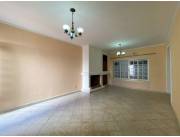 🏡 Amplia Casa en Alquiler