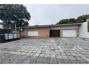 Alquilo propiedad comercial en Recoleta