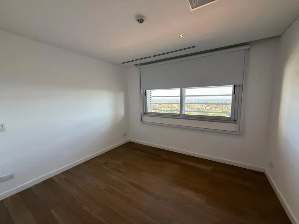 Vendo Departamento de 2 Habitaciones en Edificio Palacio de los Patos — foto 2