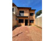 EN VENTA DUPLEX SAN LORENZO