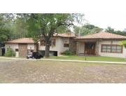 Vendo Residencia premium en el Yatch y Golf Club