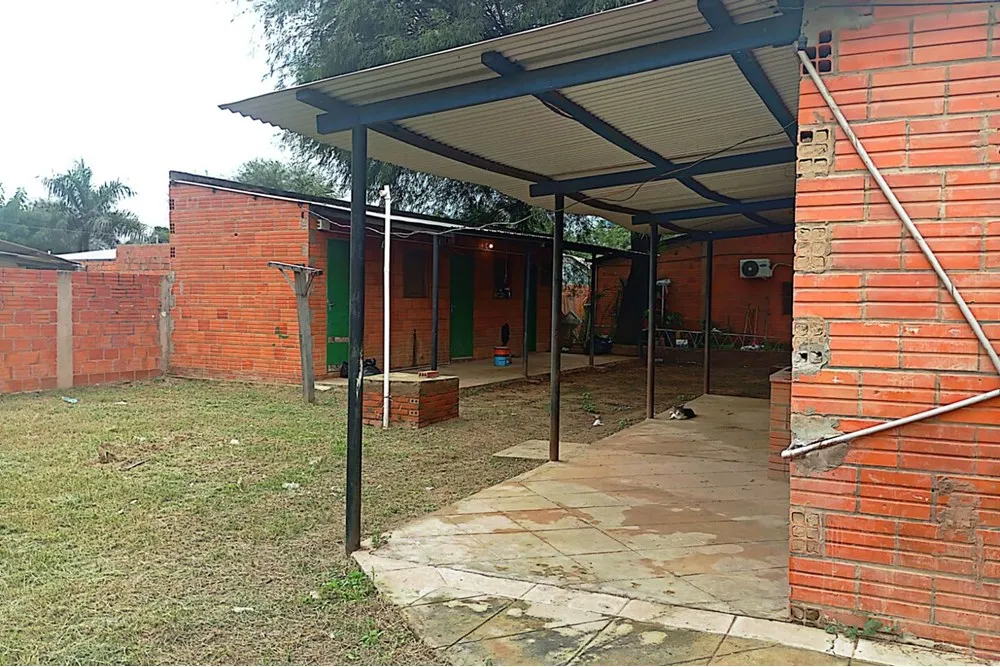 Venta de local comercial con viviendas (departamentos) en Filadelfia — foto 3