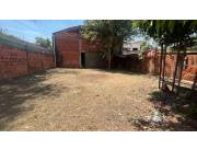 Terreno con deposito y tinglado - Para Taller Con Oficina, Entrepiso, Dormitorio y Baño