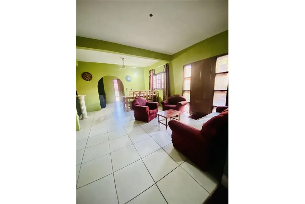 VENDO CASA EN LAMBARE BARRIO SAN ANTONIO — foto 3