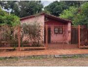 EN VENTA CASA A REFACCIONAR EN FERNANDO DE LA MORA ZONA SUR