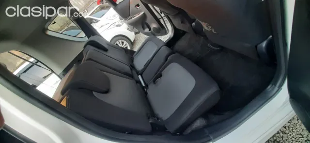 Toyota Ractis 2006 — foto 8