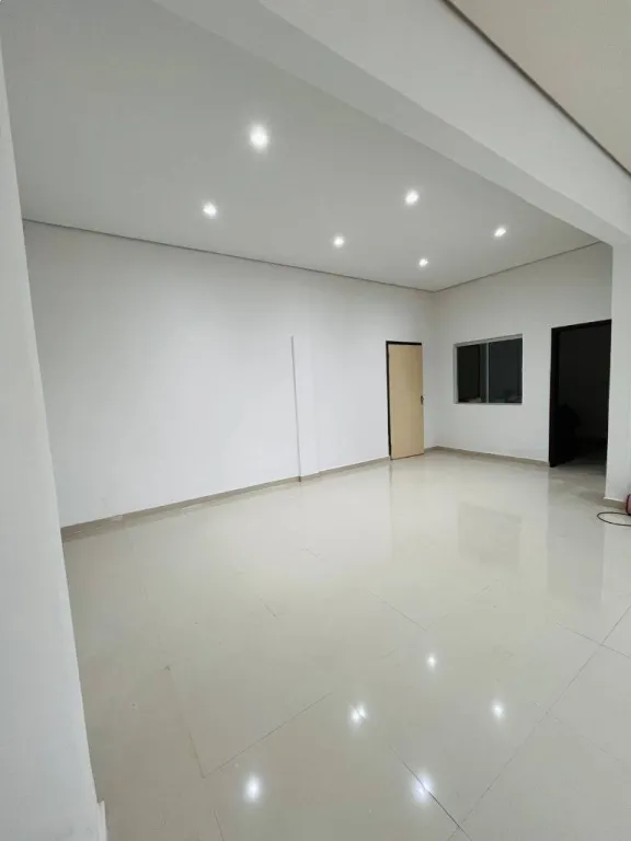 Alquilo Local Comercial en el Centro de Luque — photo 3