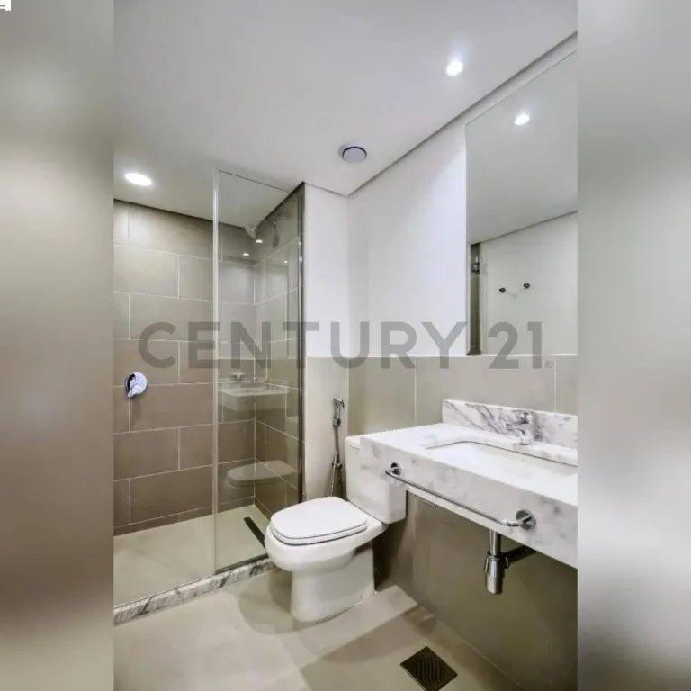 VENDO DEPARTAMENTO CON RENTA ACTIVA DE 3 DORMITORIOS — foto 2