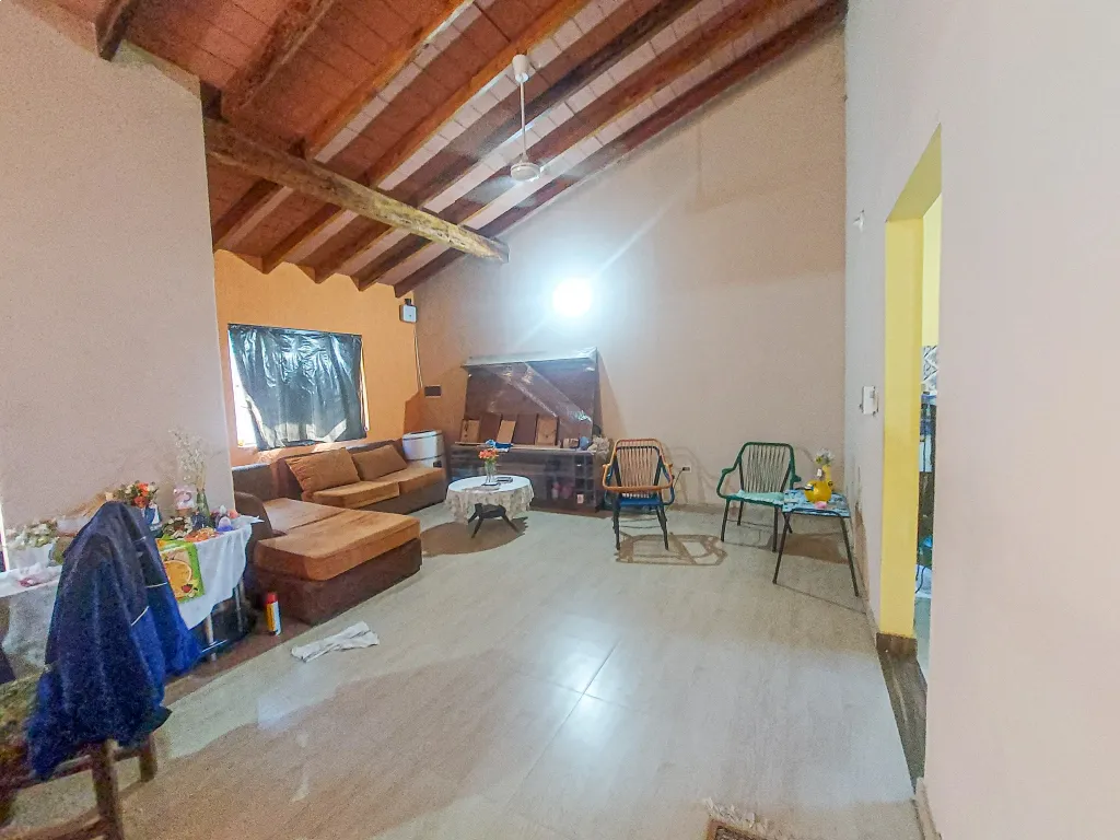 Alquilo casa en Mariano roque alonso zona shopping — foto 2