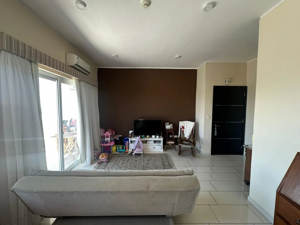 En venta departamento de dos dormitorios en Villa Morra. — foto 3