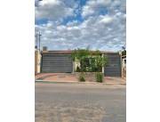 Vendo casa en Barrio Mburucuyá, Asunción!