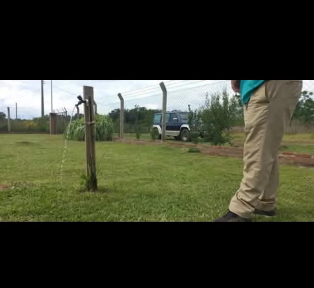 Terrenos en esquina en barrio exclusivo de Carmen del Paraná. Nro. 15 — foto 2