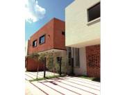 En Venta Dúplex en San Lorenzo Laguna Grande ID 39571