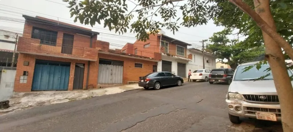 VENDO PROPIEDAD EN ESQUINA SOBRE AVDA FELIX BOGADO — фото 3