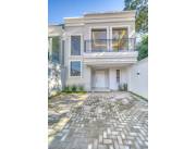 ALQUILO DUPLEX EN LUQUE