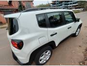 JEEP RENEGADE 2023 Automático Solo 19.000 km