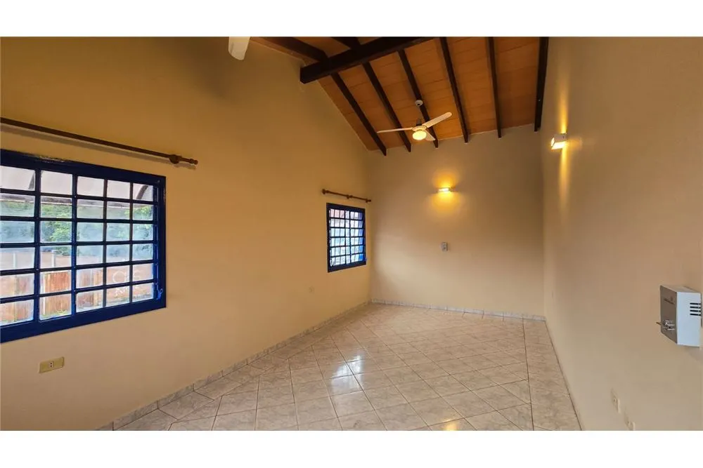 Departamento - Alquiler - Luque, Paraguay — foto 2
