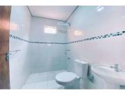 Chalet a Estrenar en Barrio San Carlos, Ñemby