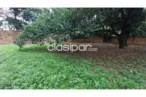 VENDO 2 TERRENOS EN ESQUINA EN LAMBARÉ!! — foto 2