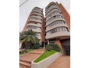 VENDO DEPARTAMENTO DE TRES DORMITORIOS EN BARRIO LAS LOMAS