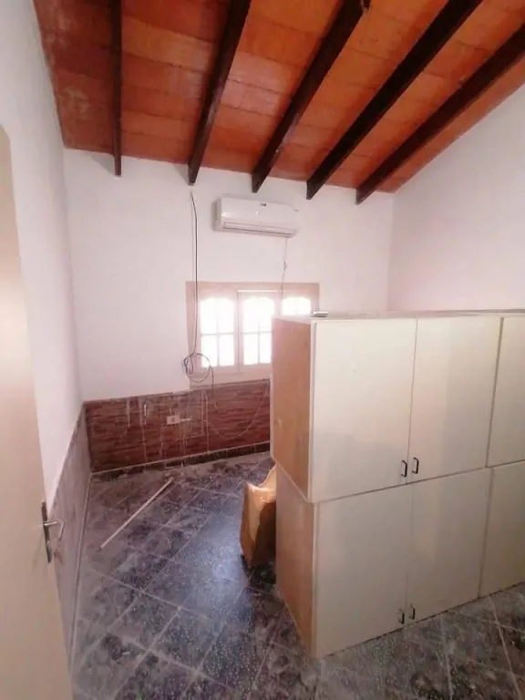 ALQUILO CASA DE 4 HABITACIONES EN EL BARRIO LAS MERCEDES (13,34 X 20) COD 5523 — photo 3