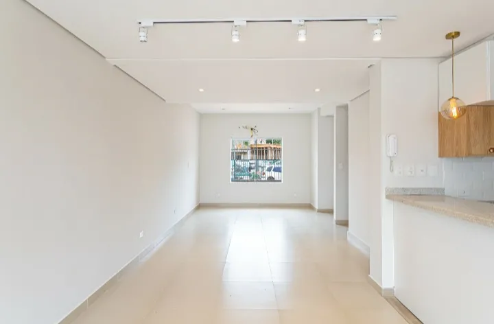 VENDO DUPLEX A ESTRENAR EN LAMBARE ZONA DEL YACHT COD 5592 — foto 2