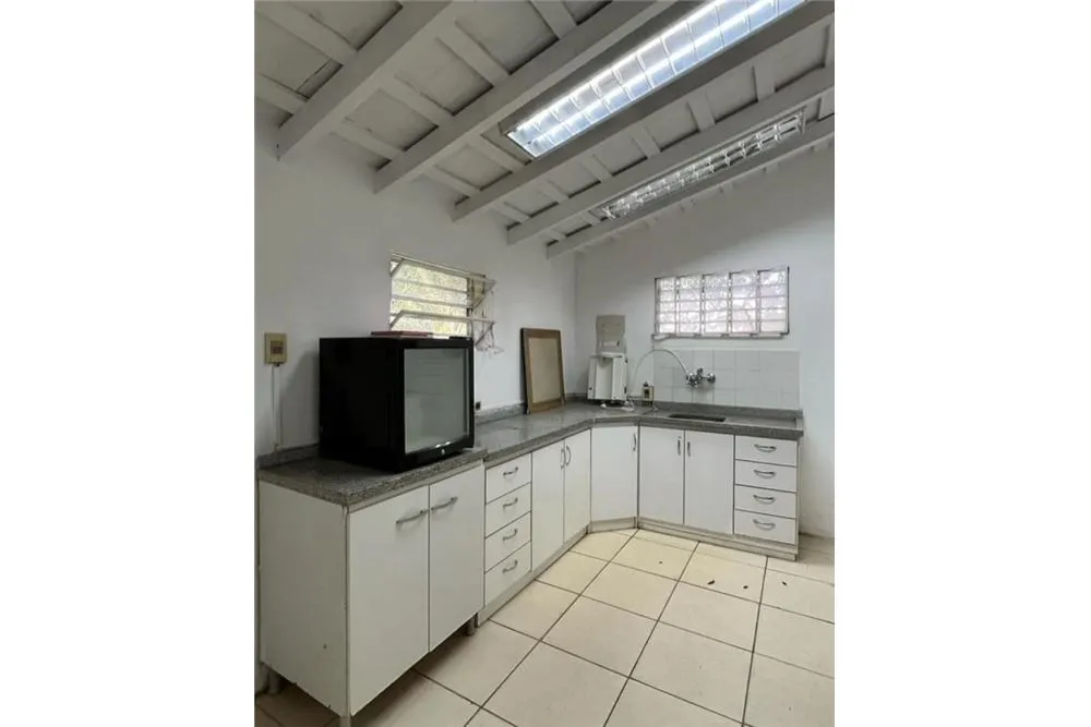 VENDO PROPIEDAD PARA USO DE OFICINA — foto 2