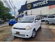 TOYOTA SIENTA AÑO 2006