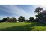 En Venta amplia Casa Quinta sobre el Río Paraguay ubicada en Remansito.