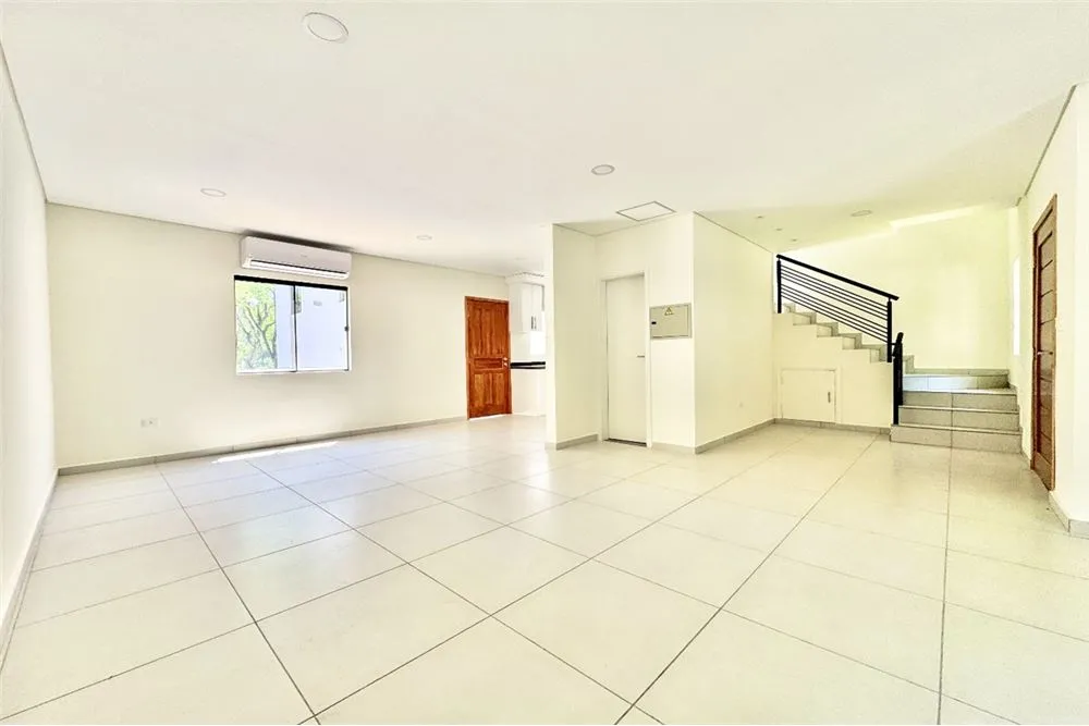 endo casa a estrenar Bo Paraíso, Luque — foto 3