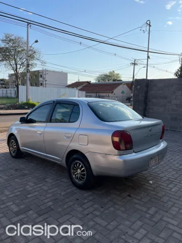 Toyota Platz 2001 — foto 5