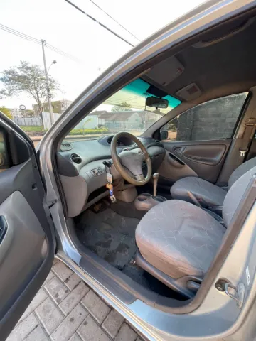 Toyota Platz 2001 - foto 8