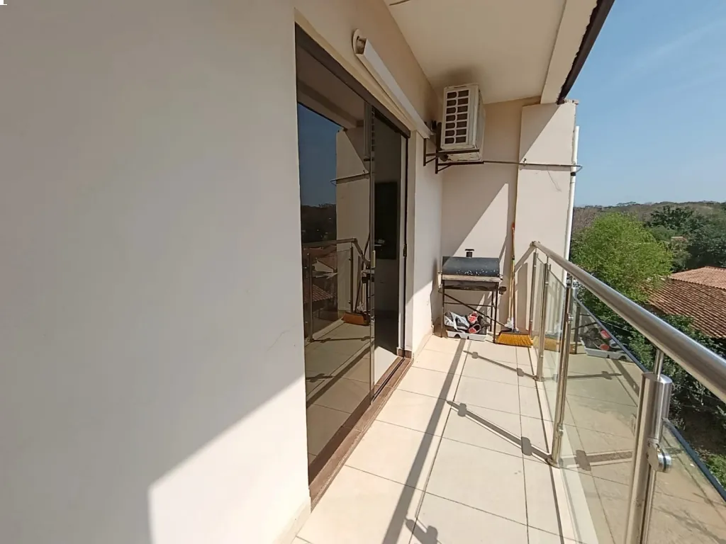 En venta departamento de 2 dormitorios en Parque Elisa — foto 2