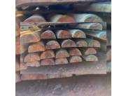 1,40 mts X 2,20 mts X 15 cm., postes media luna. De Eucalipto tratado y secado a Maq. 50 u