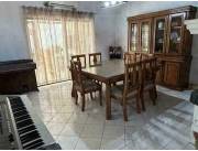 VENDO AMPLIA Y COMODA CASA EN BARRIO REPUBLICANO
