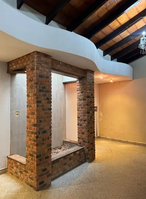 Residencia - Alquiler - Fernando De La Mora, Paraguay — foto 3