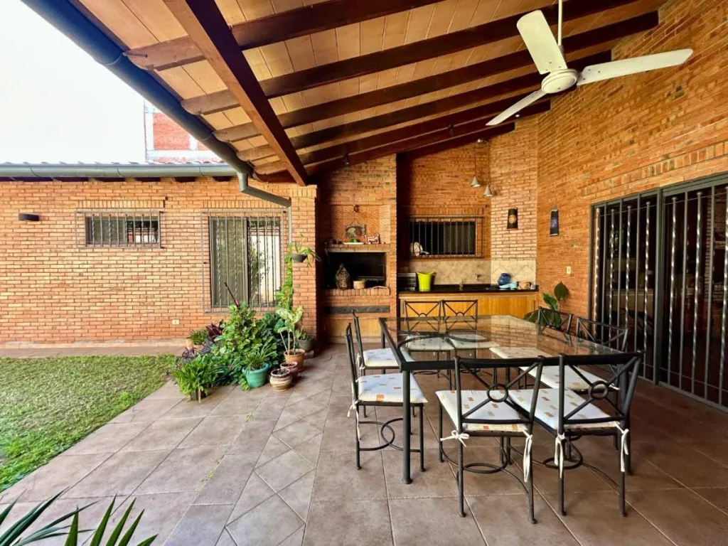 ALQUILO CASA EN BARRIO HERRERA — foto 3